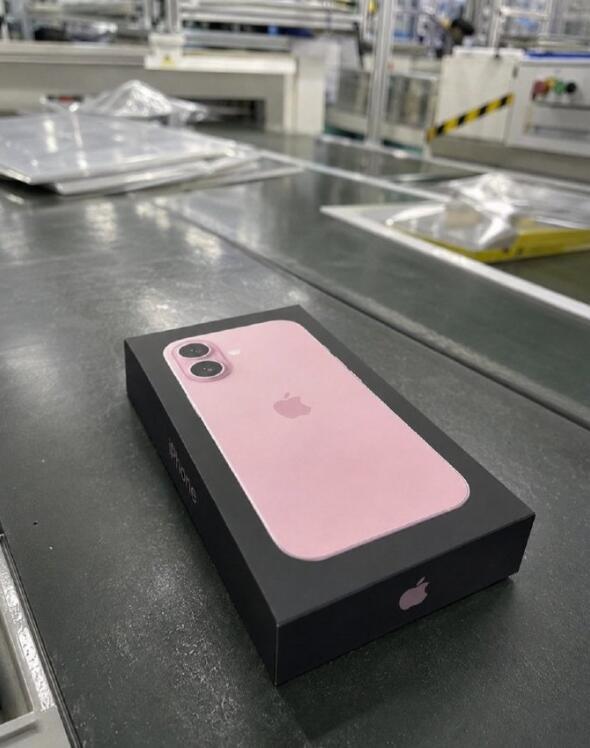 iPhone Air2包装都出来了？[流鼻血] ​​​