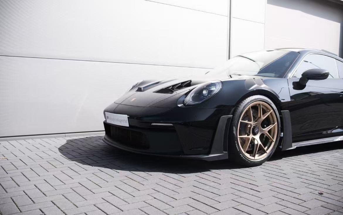 兰迈法保巴[超话]  欧规 保时捷 992GT3 RS 黑黑 满配 欧洲现车直采