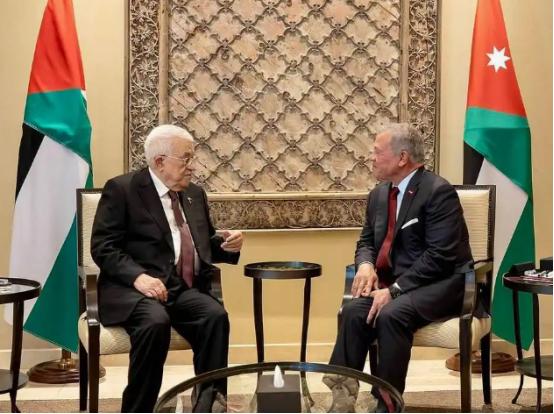 4月28号，在约旦的首都安曼，约旦国王阿卜杜拉二世当着巴勒斯坦总统的面撂下狠话：