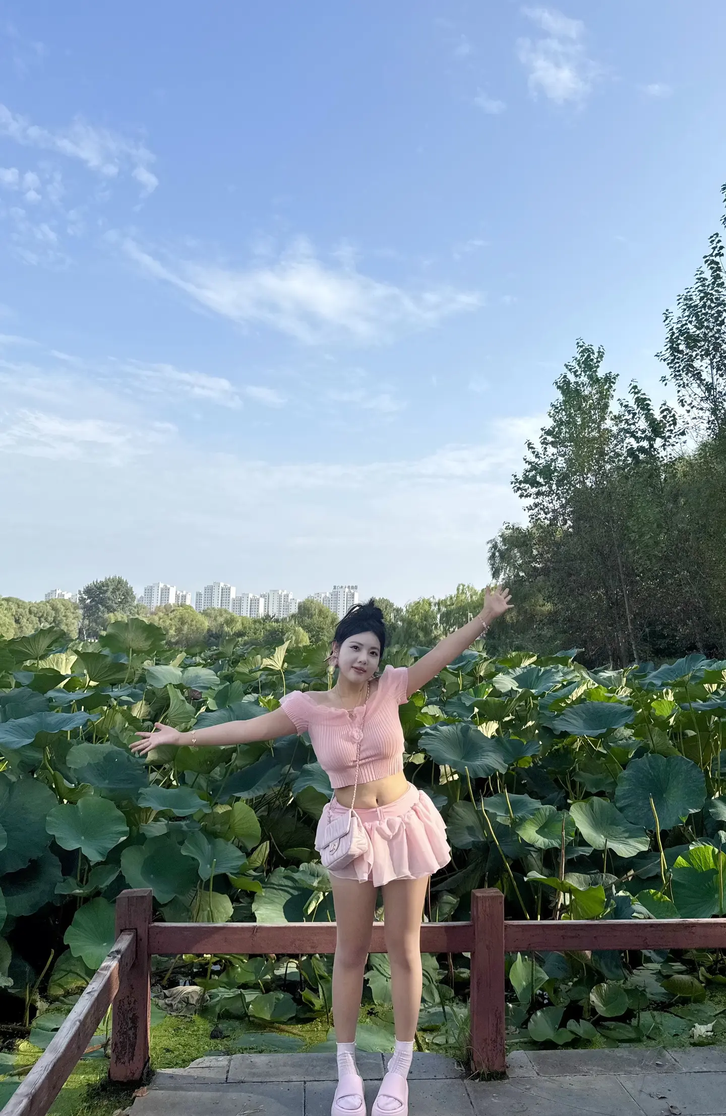 花有花期 人有时运 怀爱有诚 静待来日.🪷