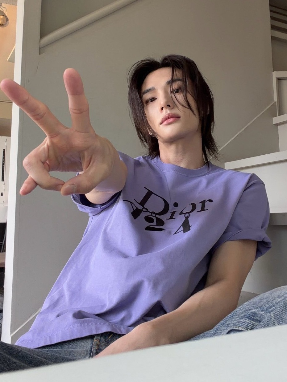 穿紫色也好好看 ​​​