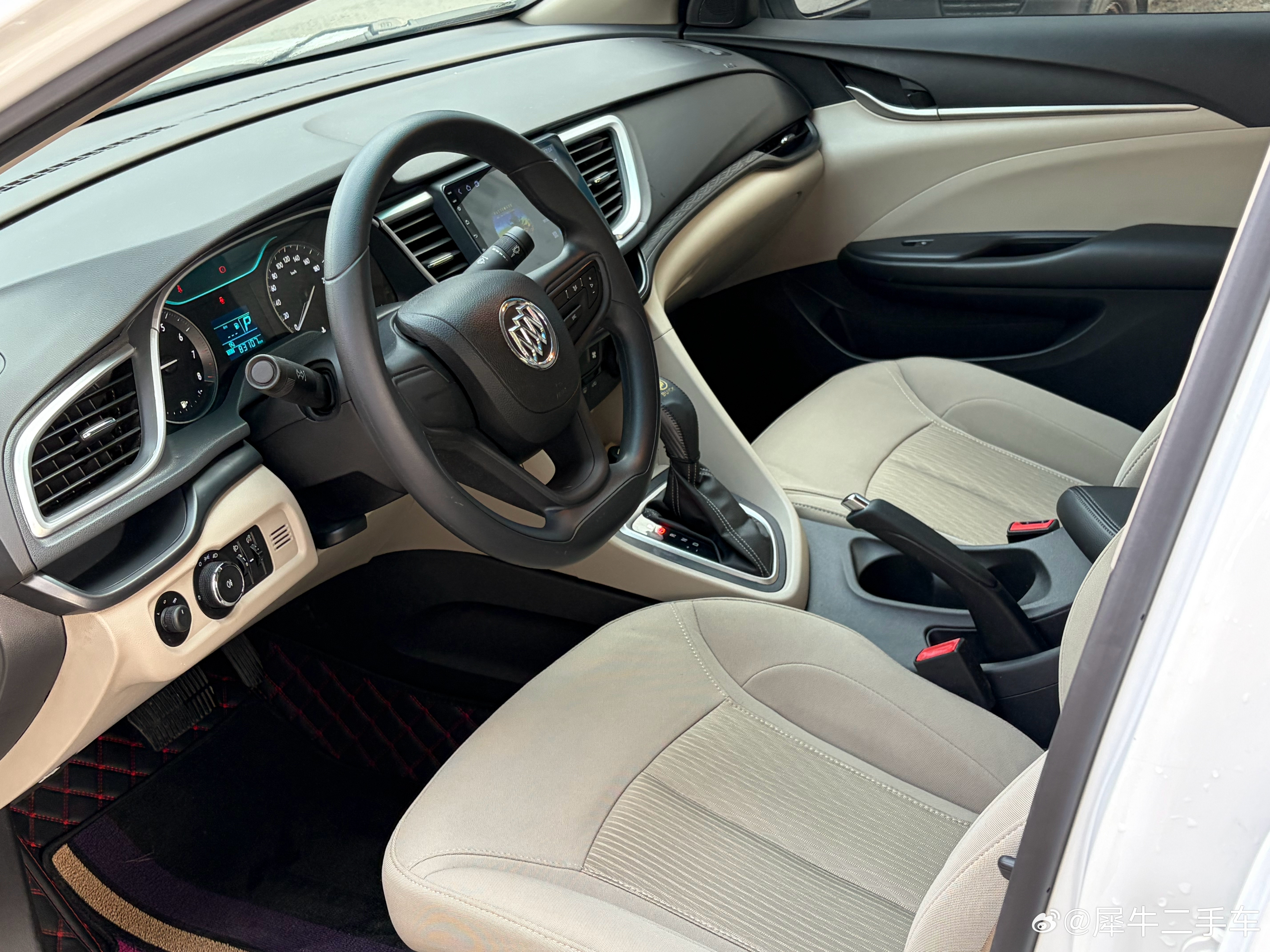 英朗上个图2015年1.5L自动标配L2B发动机改款第一批时间证明了这款发动机的