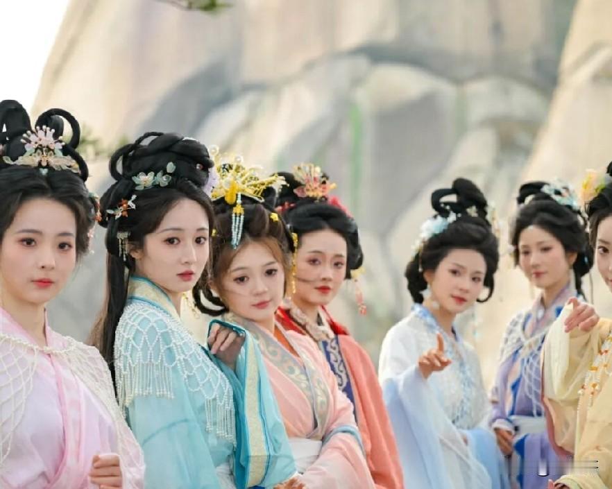 天柱山——“七仙女”的故乡！
巍巍天柱山，又名皖山，古称“南岳”，是安徽省简称“