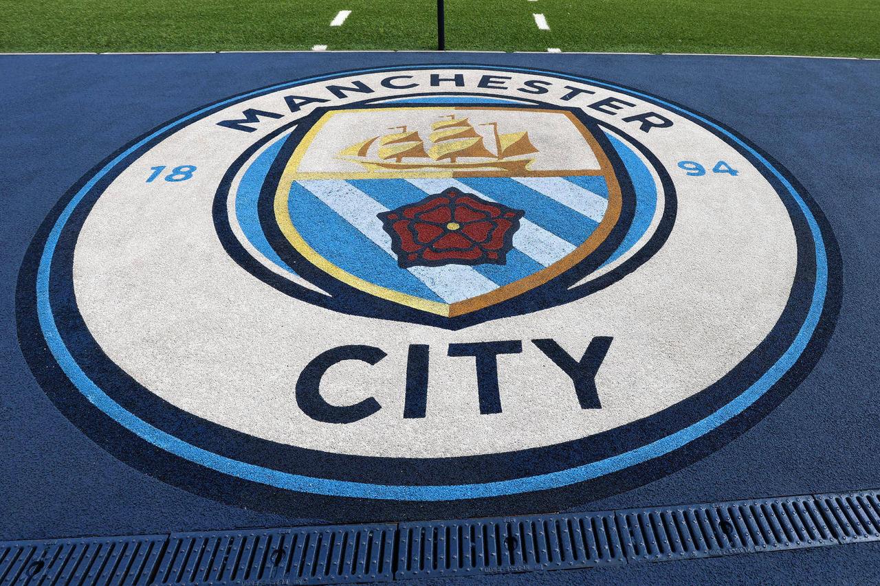 瓜迪奥拉明天能不能把阿隆索送走？
自从0比2输给塞尔塔之后，阿隆索在皇马的日子可