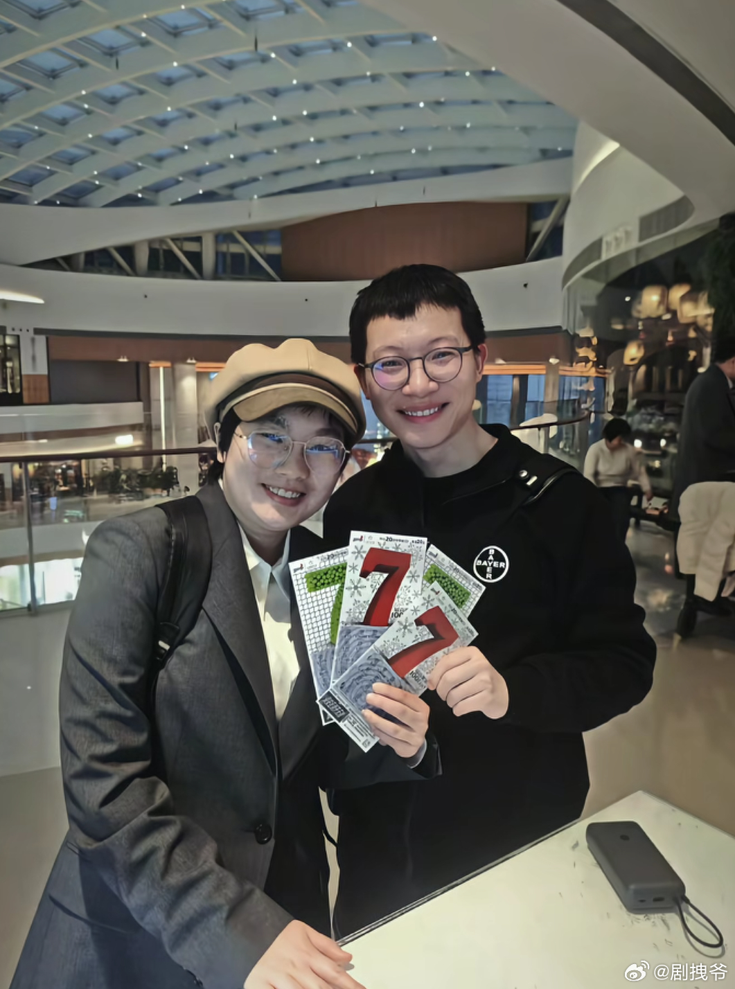 这个女孩子哈佛博士后北京有车有房，医院工作，男的985 药物研究，太般配了，这应