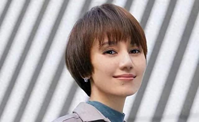 九块钱结婚，11个孩子叫她妈，袁泉活成了传奇