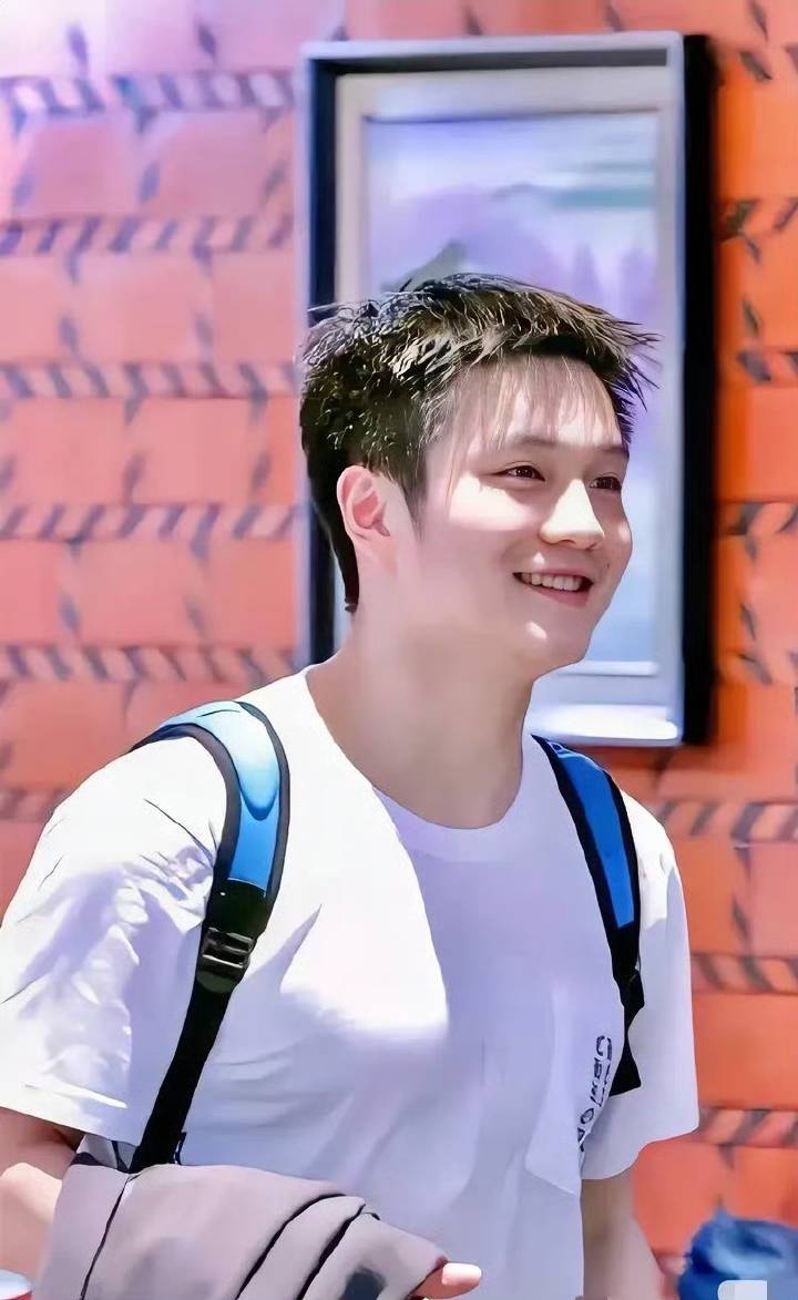 振东宝宝时白白嫩嫩年画娃娃又可爱又漂亮又喜庆天使降临人间 