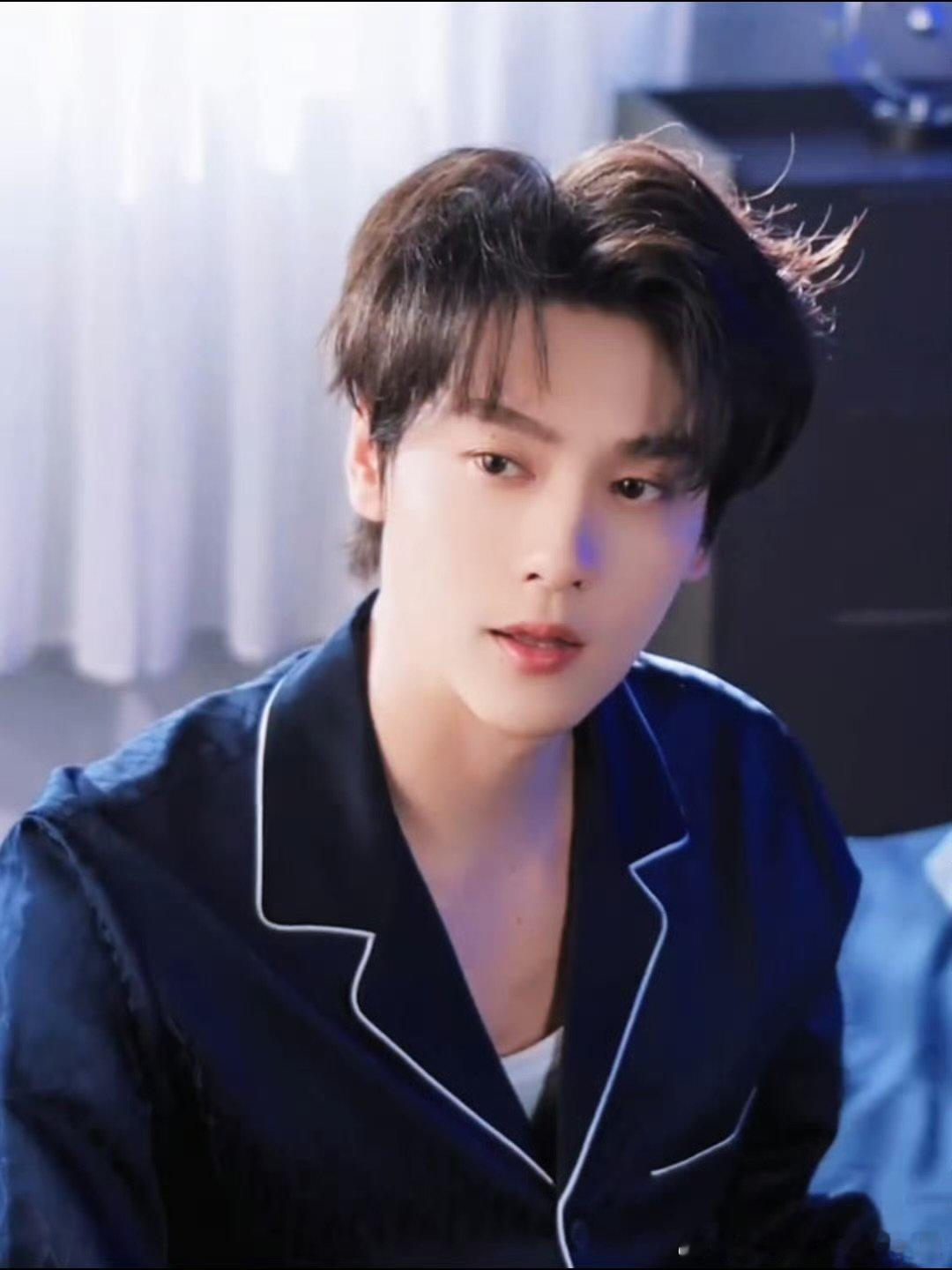 田栩宁你怎能如此见外田栩宁你怎能如此见外 