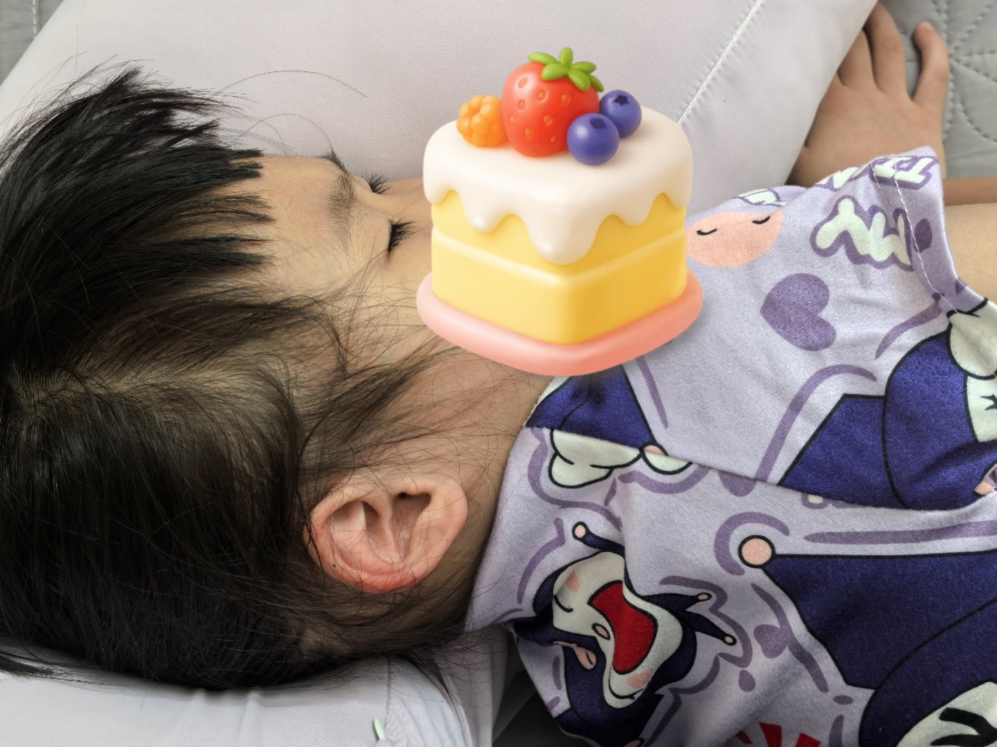 可怕的天蝎座，再困再累也要洗了澡再睡，本来进来的时候她睡着了，我寻思给她擦身得了