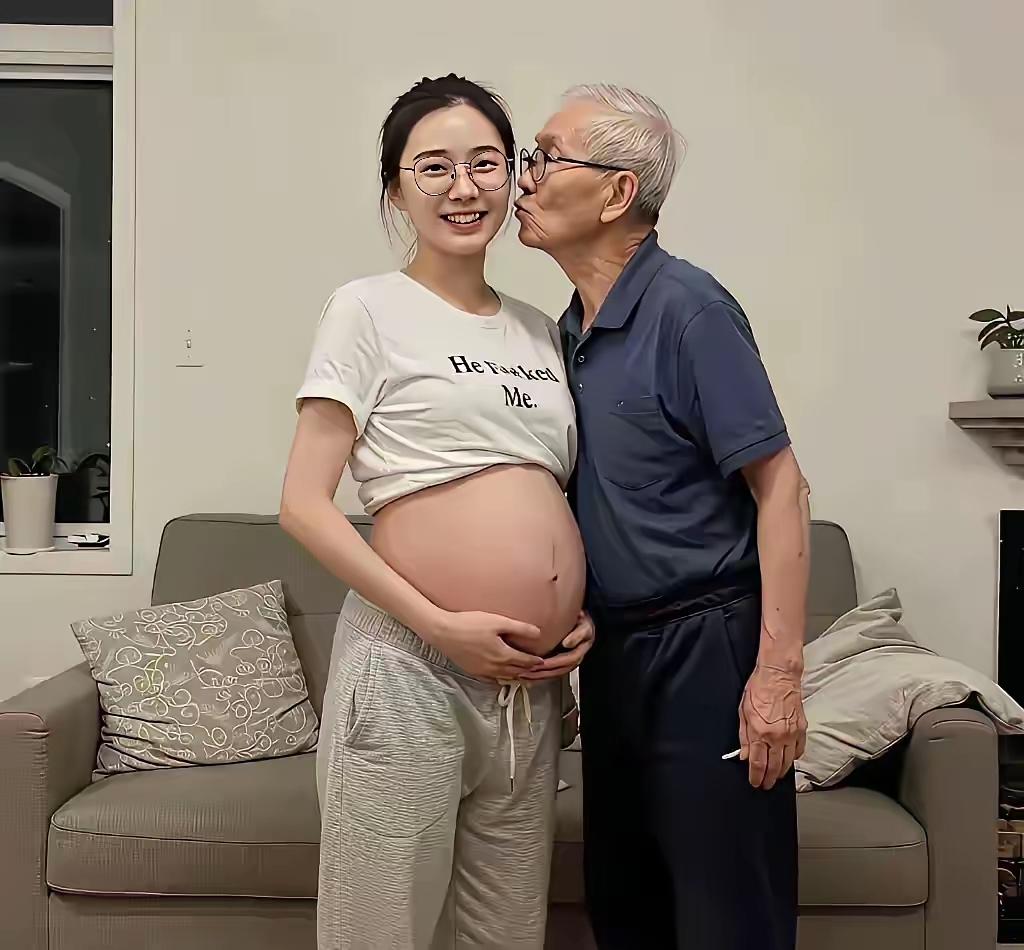 友友们：您看这是爷孙俩吗？