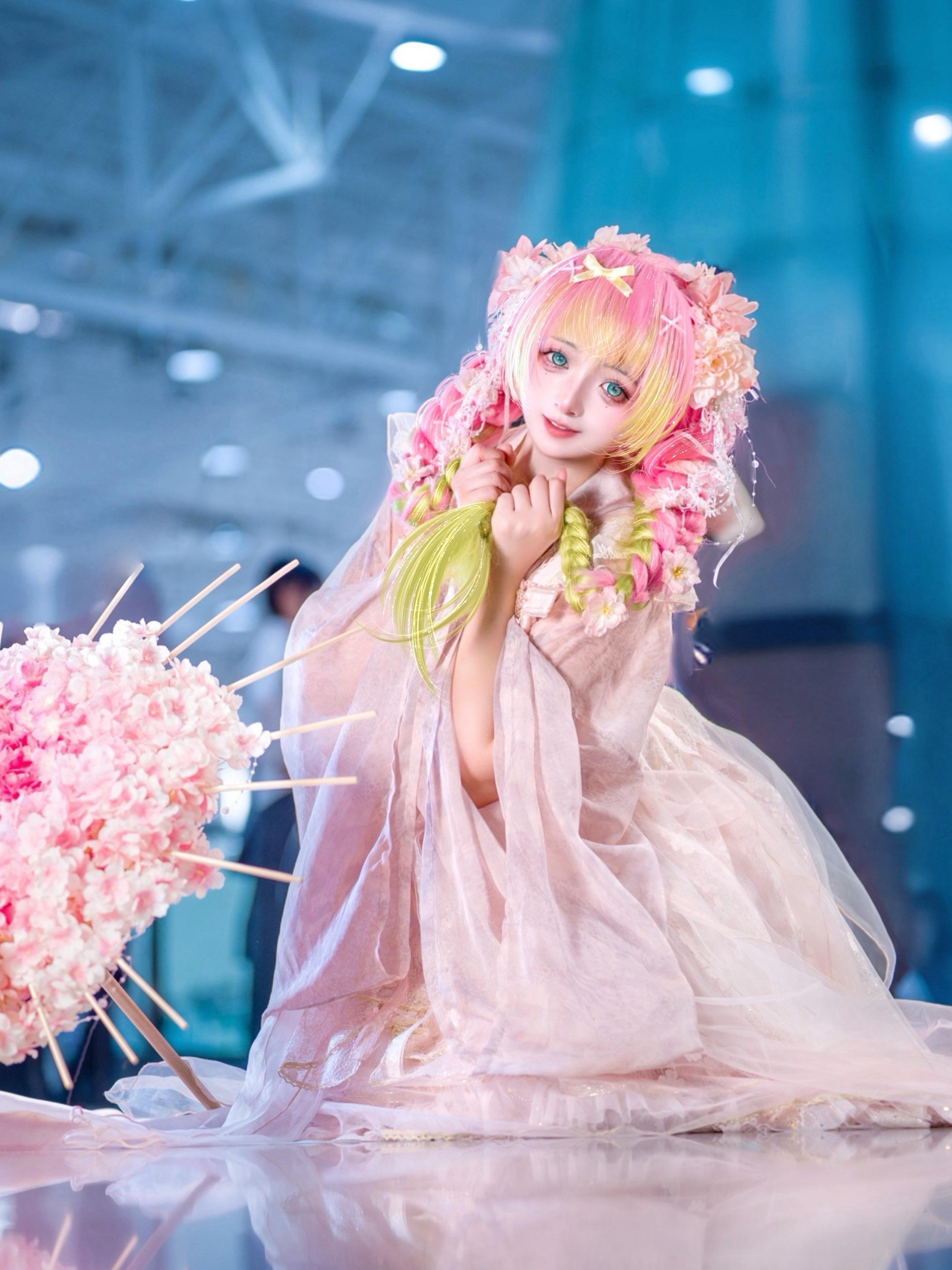 🌸是蜜璃耶～📷：  赛博头发