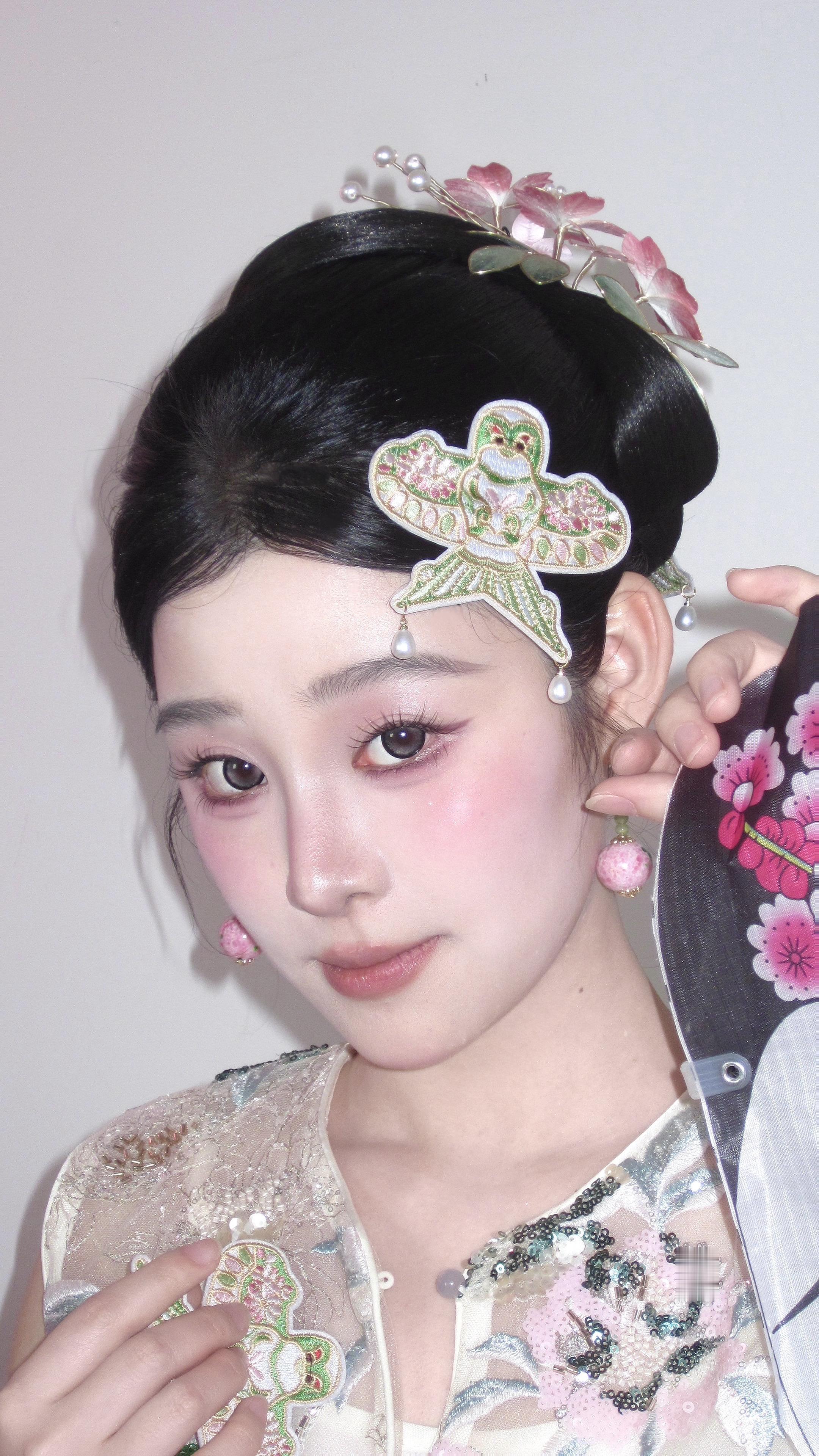 春日感新中式。