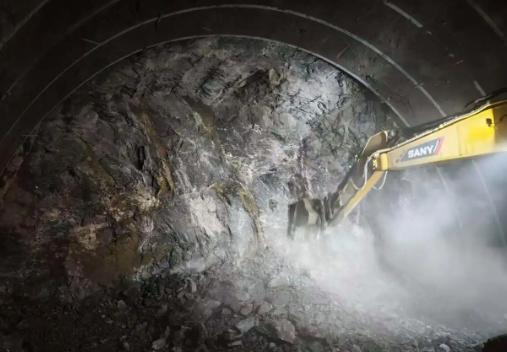 2026年5月13日，昭觉至普格高速公路日史普基隧道出口端正式进洞施工，这条全长