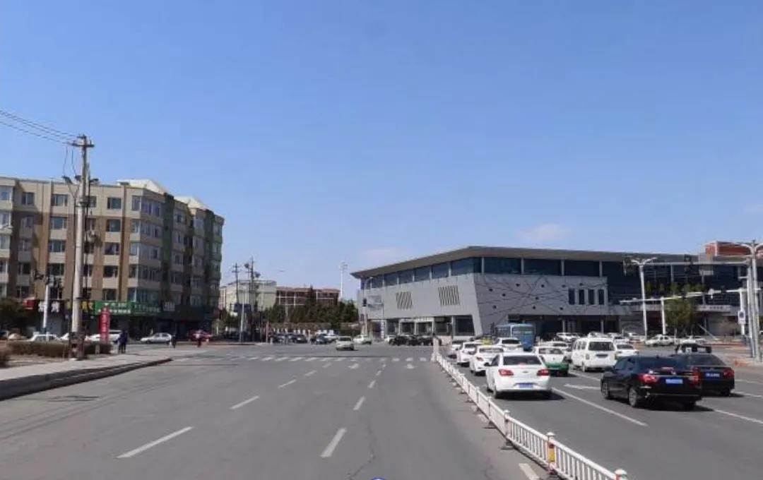 农安县是位于松嫩平原腹地的一座城市，是吉林省省会长春市管辖下的一座县城，位于长春