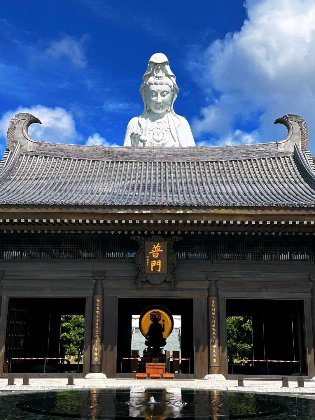 为何对方执意离婚，不愿再携手解决问题常有缘主来找我倾诉，另一半执意要离婚，自己想