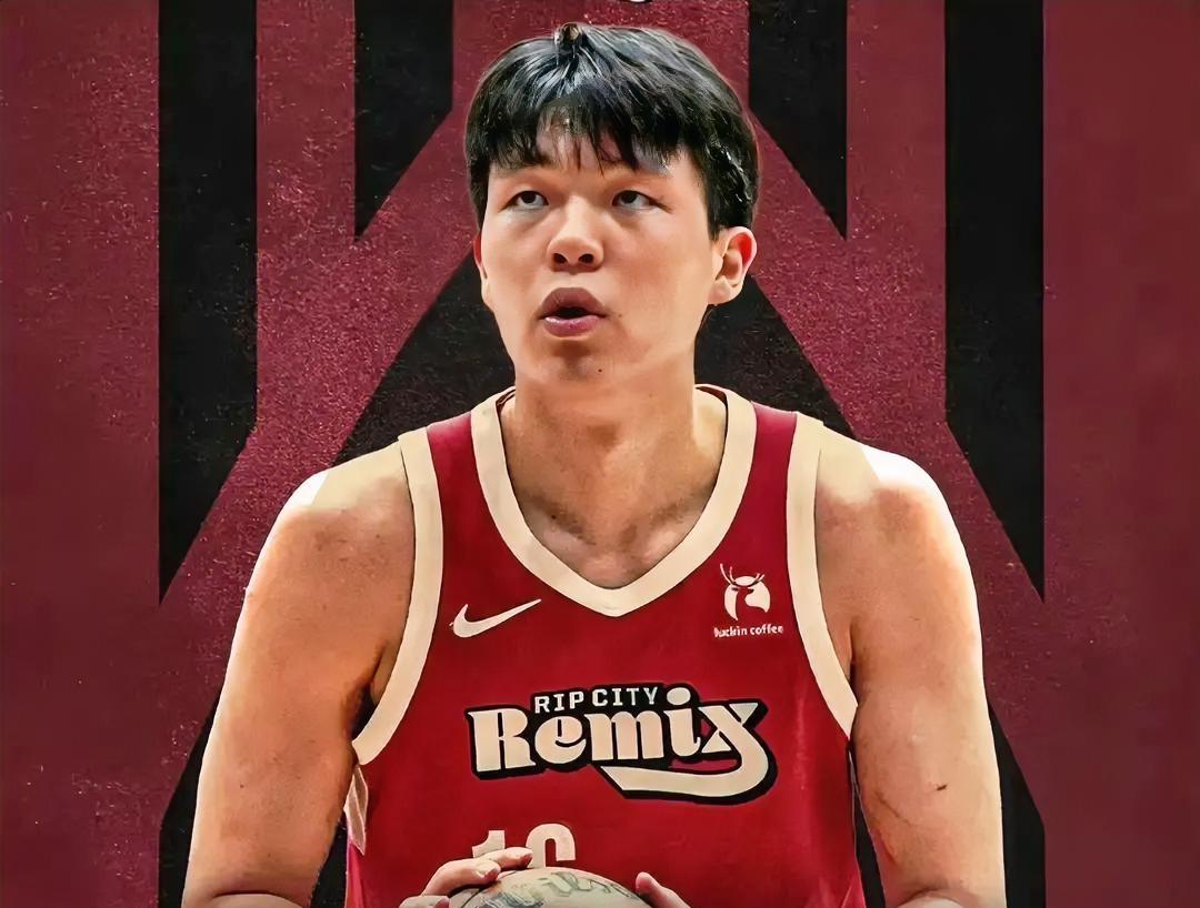 不够强硬！开拓者混音队核心中锋杨瀚森近4场比赛表现！！！
 
客场对阵南湾湖人（