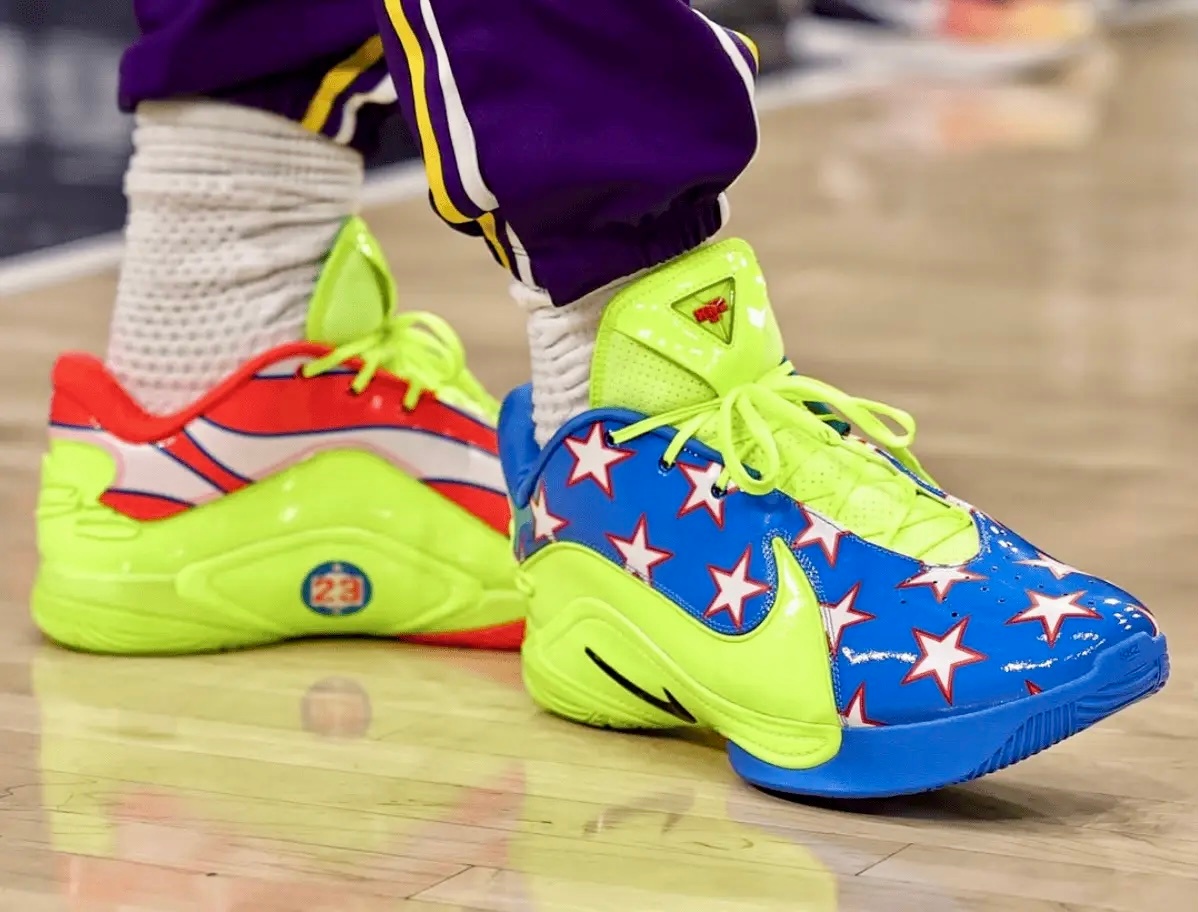 近两日NBA球员球鞋上脚精选：詹姆斯 Nike LeBron 22库里 Nike