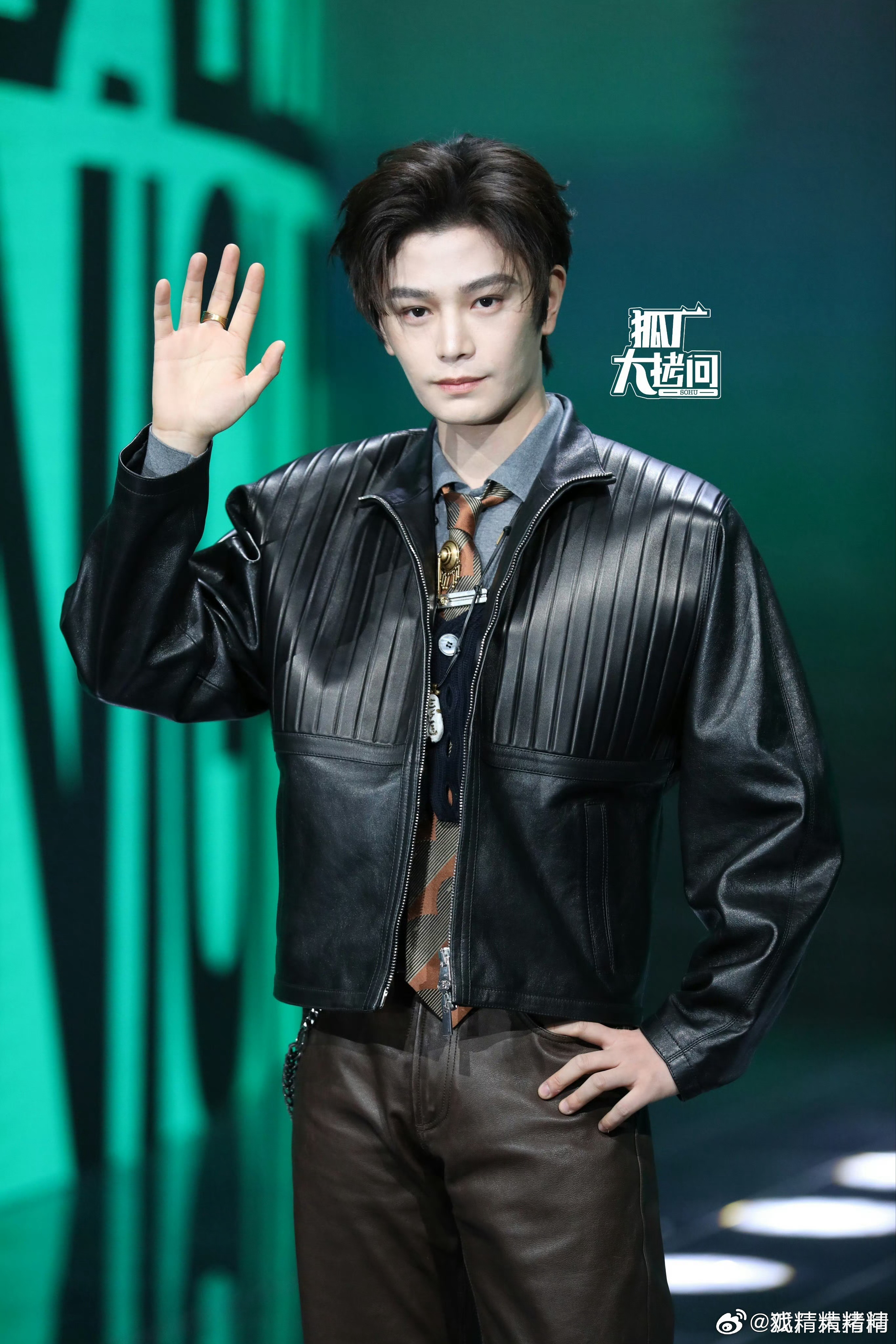 男明星微博之夜红毯生图，刘耀文，丁禹兮，邓为，张凌赫，宋威龙，曾舜晞，陈哲远，周