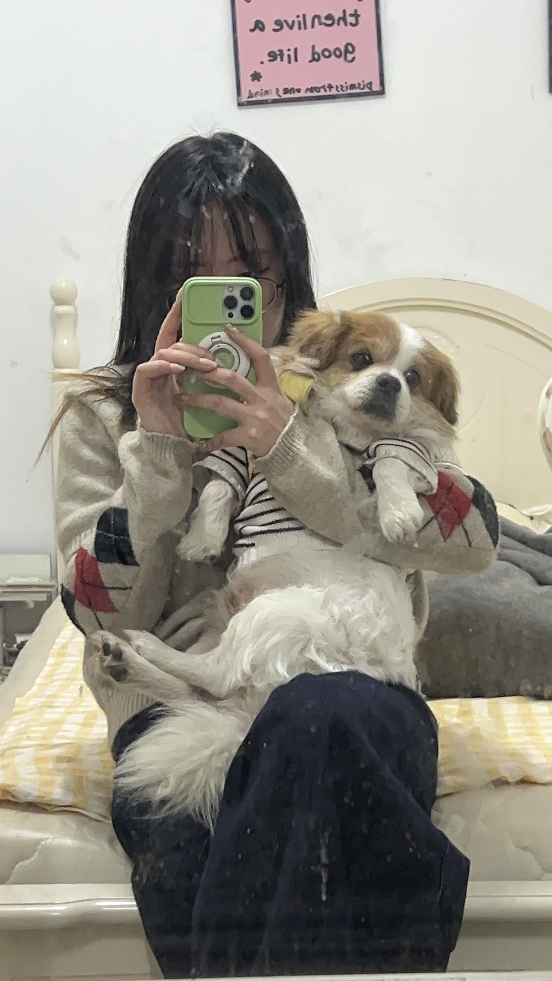 我和我的小狗合照