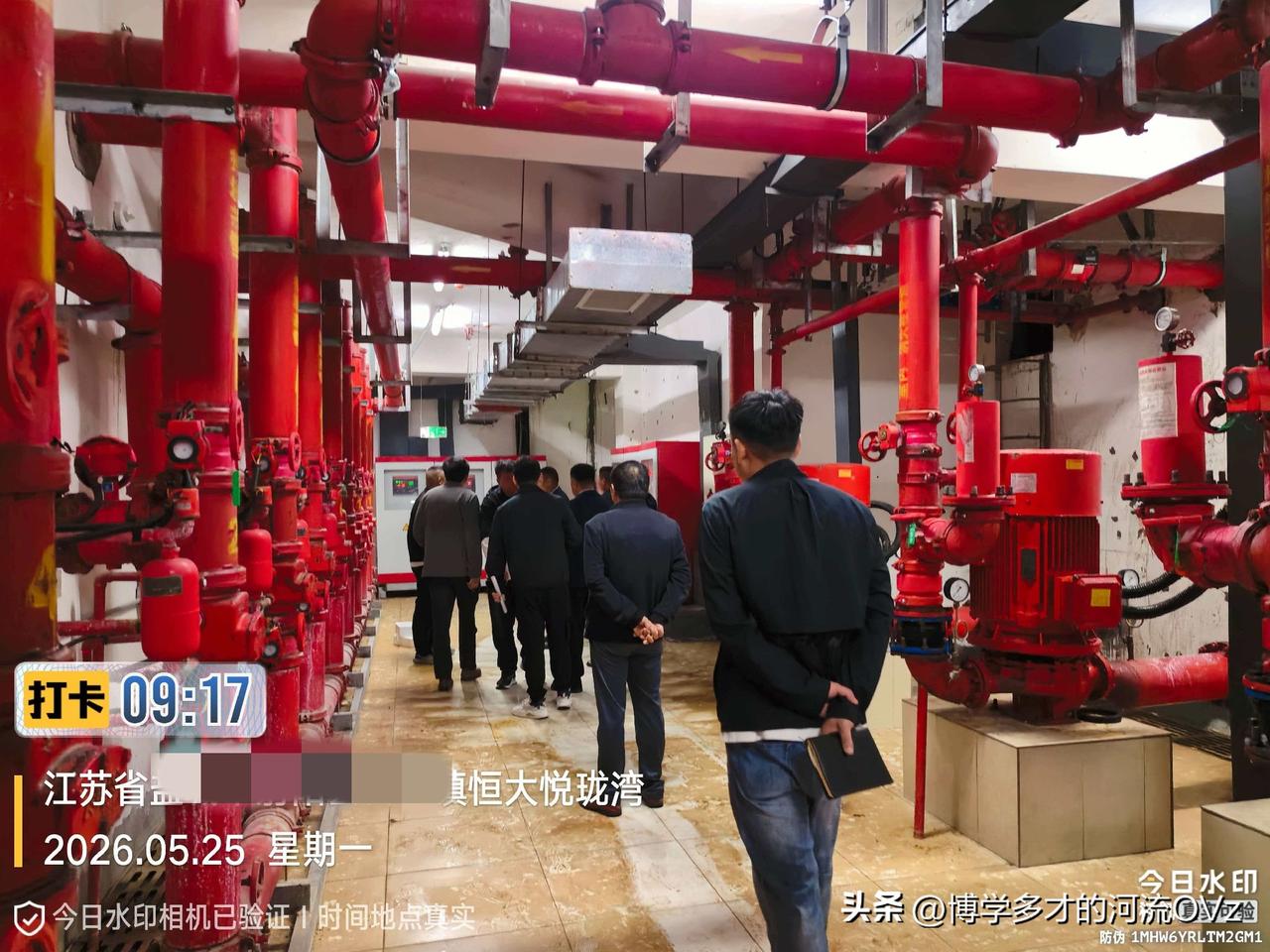 今天是金碧物业走后的第206天，大明物业的第114天。

今天主管部门来小区为我