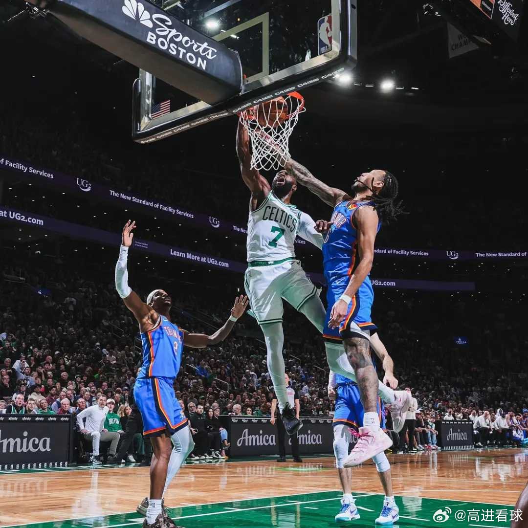 布朗31分8板8助凯尔特人终结雷霆12连胜，亚历山大33分8助攻北京时间3月26