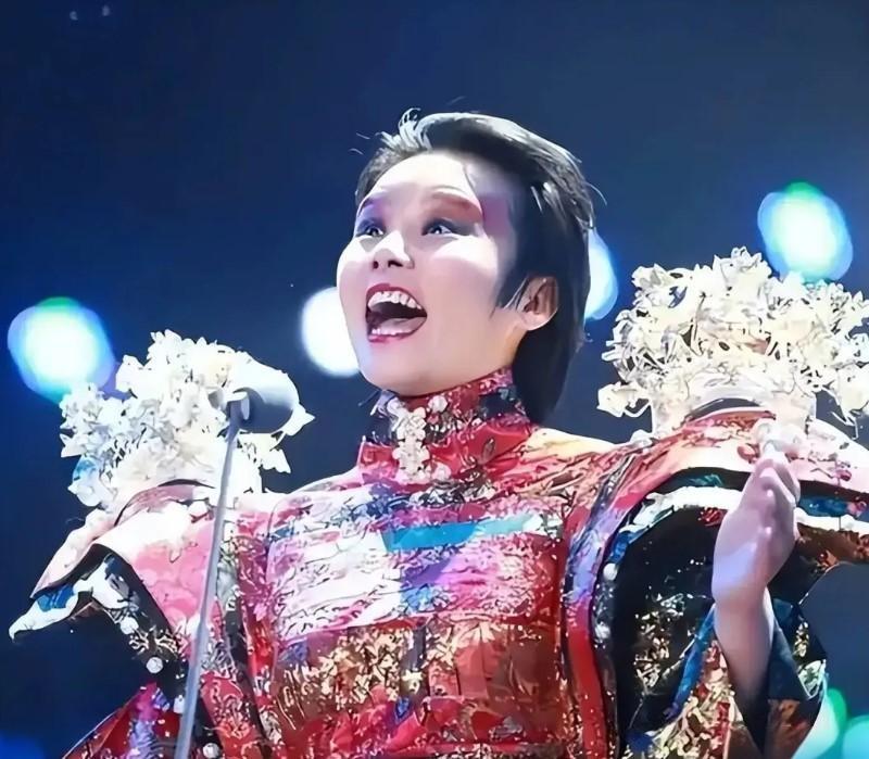 龚琳娜太敢了！离婚居然办 “告别晚宴”，直言 “不办这事儿我就过不去”，这波操作