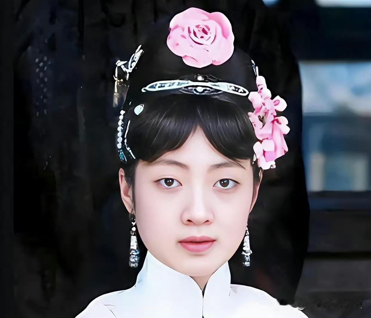 中国最后一位皇后婉容，溥仪之妻，1946年6月病逝于延吉监狱，最终被草草埋在监狱