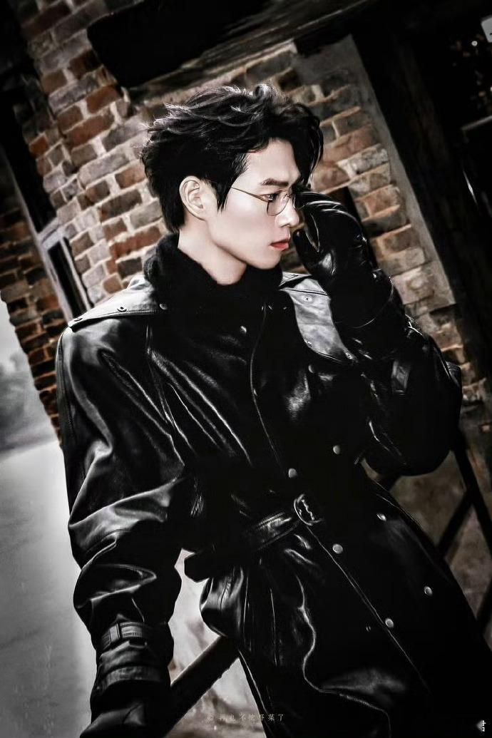 魏大勋十日终焉人设 魏大勋在《十日终焉》的人设太可，演技惊艳，气质贴合，承包对这