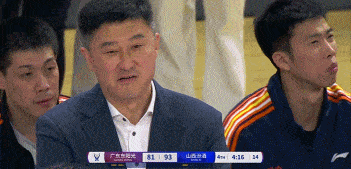 疯疯一笑很倾城 