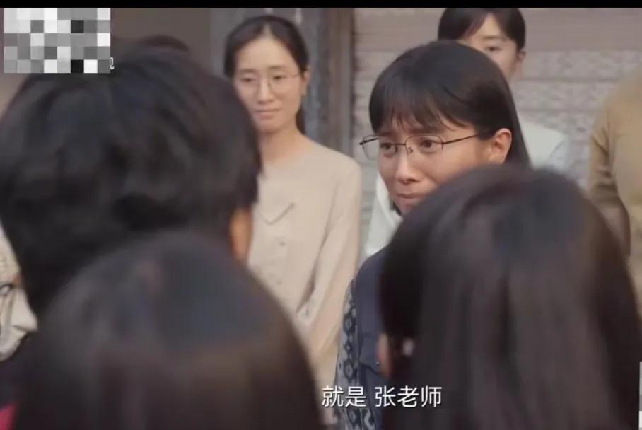 还没人能演张桂梅校长
前有海清，现有宋佳演张桂梅校长，完全没演出那种公而忘私、奉