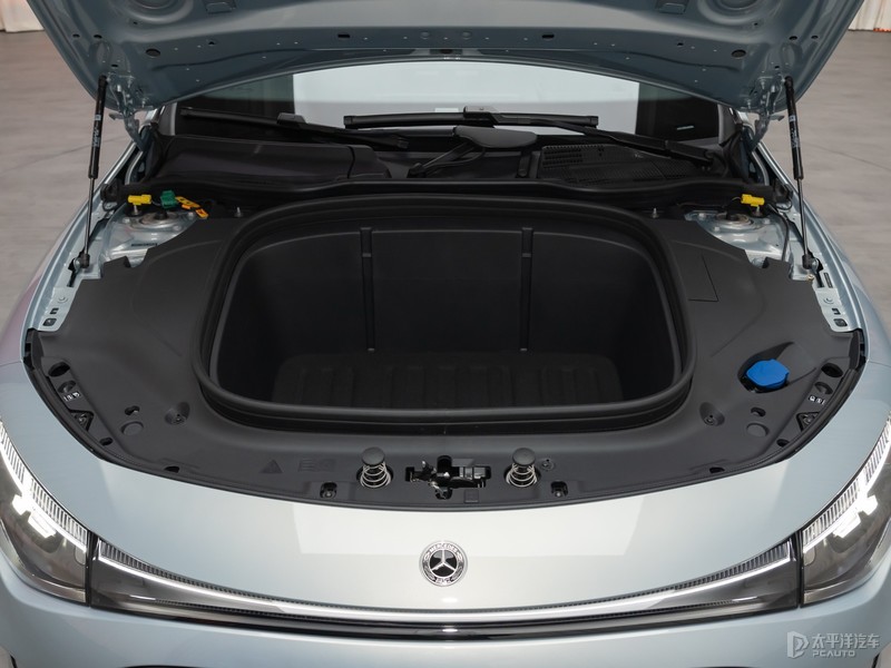 预售25.9万起 奔驰纯电CLA开启预售 续航最高866km 竞争小米SU7