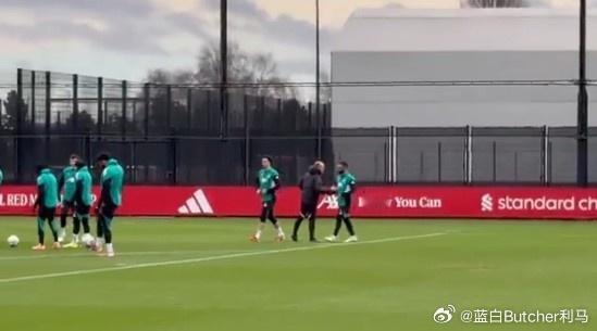 1月20日 据记者James Pearce报道，萨拉赫已经回到利物浦进行训练。J