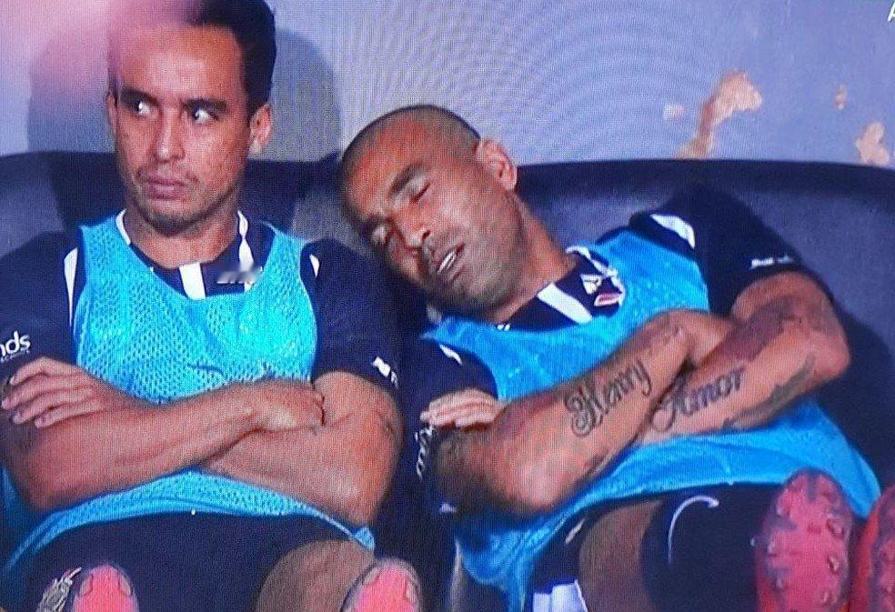 😴😴 