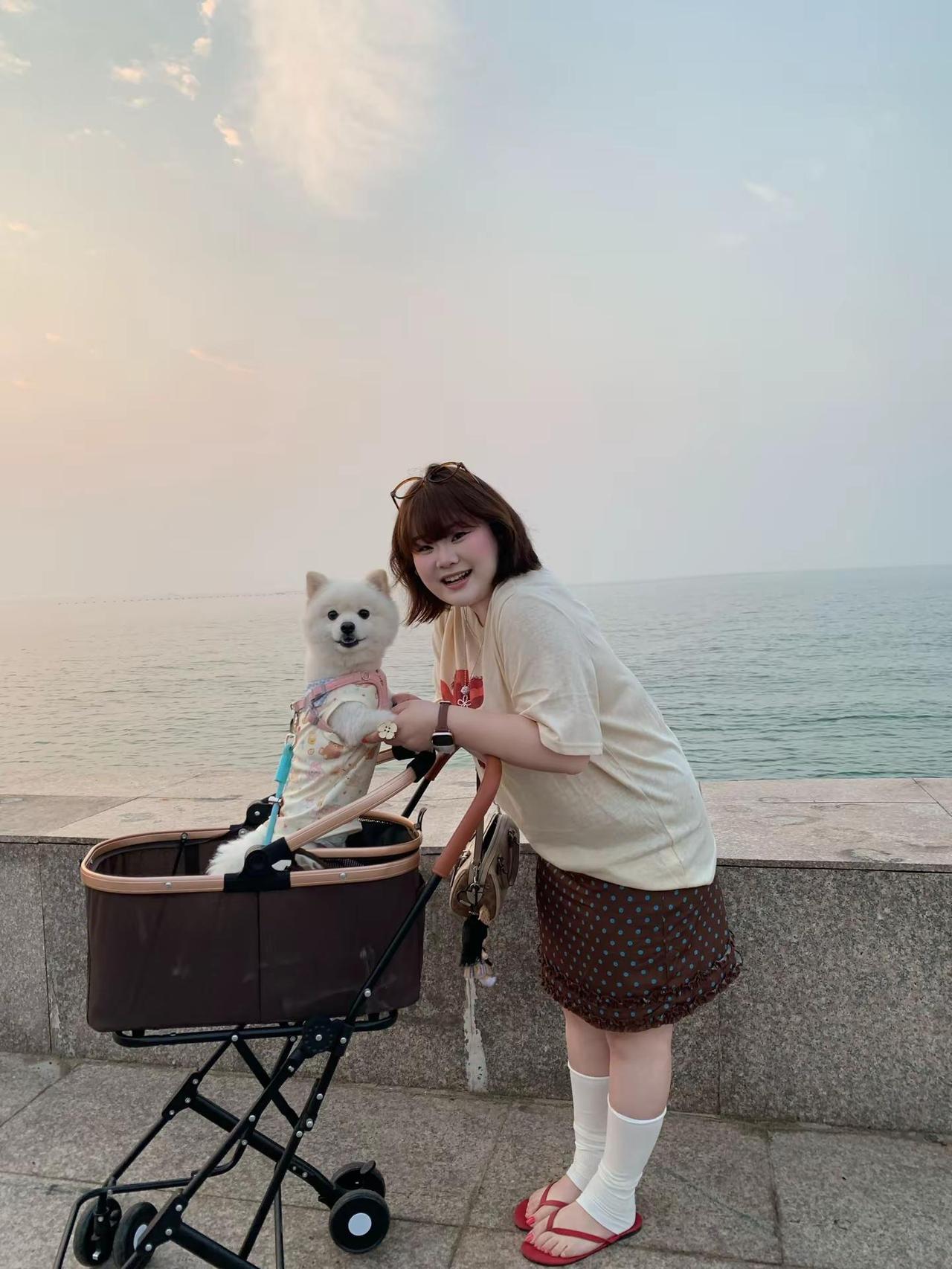 不完美的日出。微胖海边穿搭 海边穿搭 大码海边穿搭 海边vlog穿搭