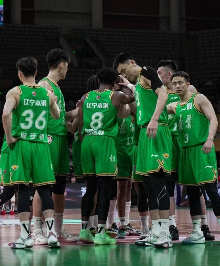 4分险胜，浙江掀翻辽宁队！付豪20+8拼尽全力，赵继伟11中2狂打铁

辽宁队在