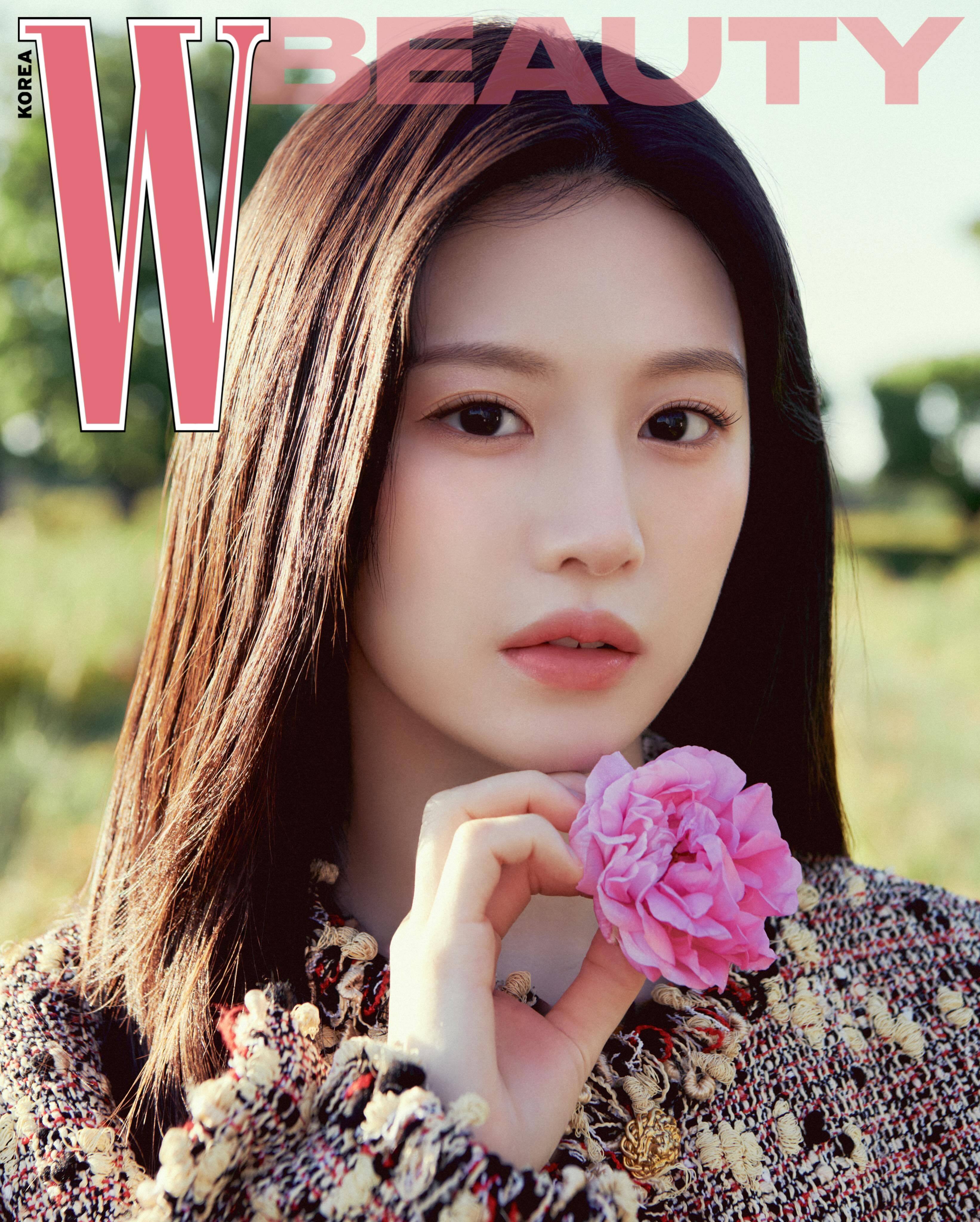 高允真 x W Korea Beauty Digital Cover今年踏上香奈