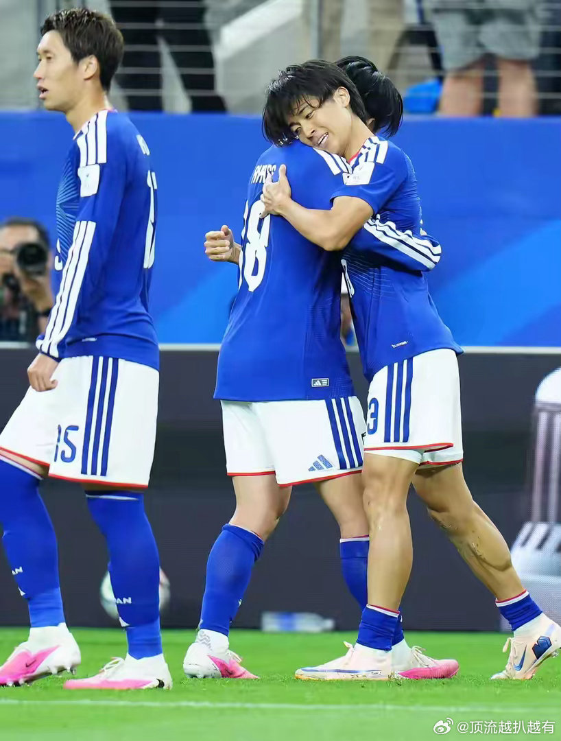 日本队把前队长球衣放替补席鼓舞士气2026世界杯首战，日本队剧本堪比《足球小将》