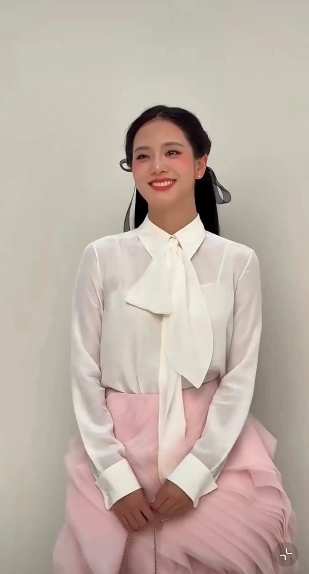 金智秀迪奥秀出来了 ​​​