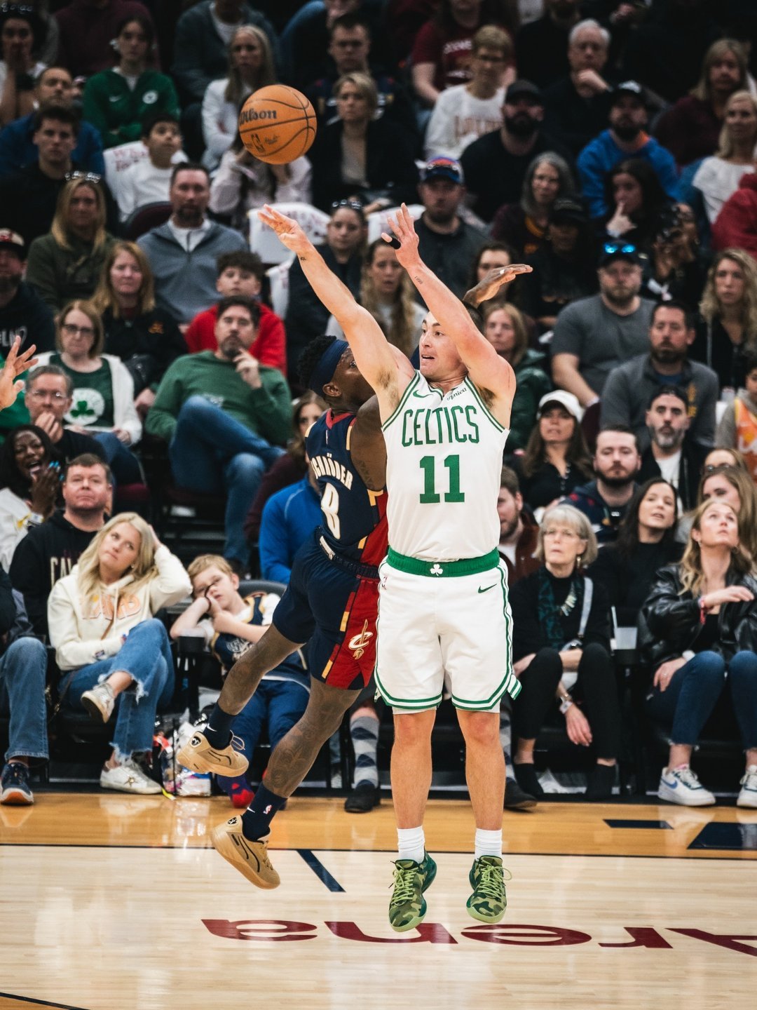 谈到队内年轻球员们的出色发挥，普里查德说：“我相信你们都已经看到了他们的表现，年