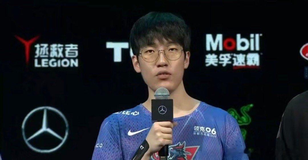 Tabe这是要挑战LNG教练位置？誓要引领队伍走向巅峰[疑问][疑问]2024年