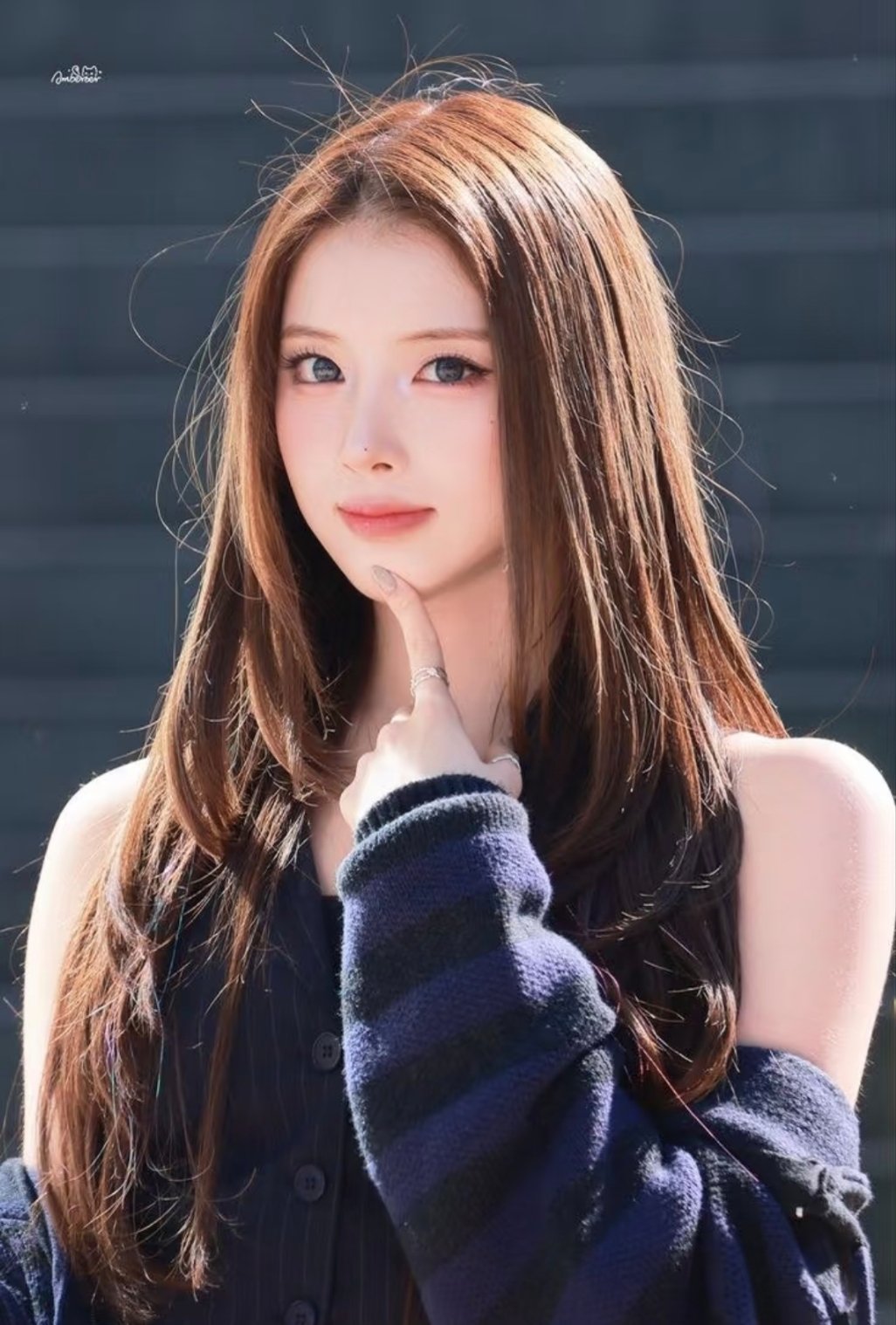 【金智羽】这个炸毛的发丝简直是神来之笔完全芭比娃娃真人版… 