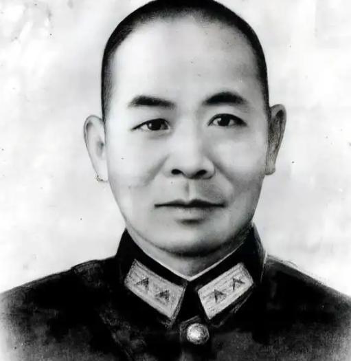 吴石将军不是我党党员。也不是我党派进台湾省的，他不受地下组织和李克农的社会部领导