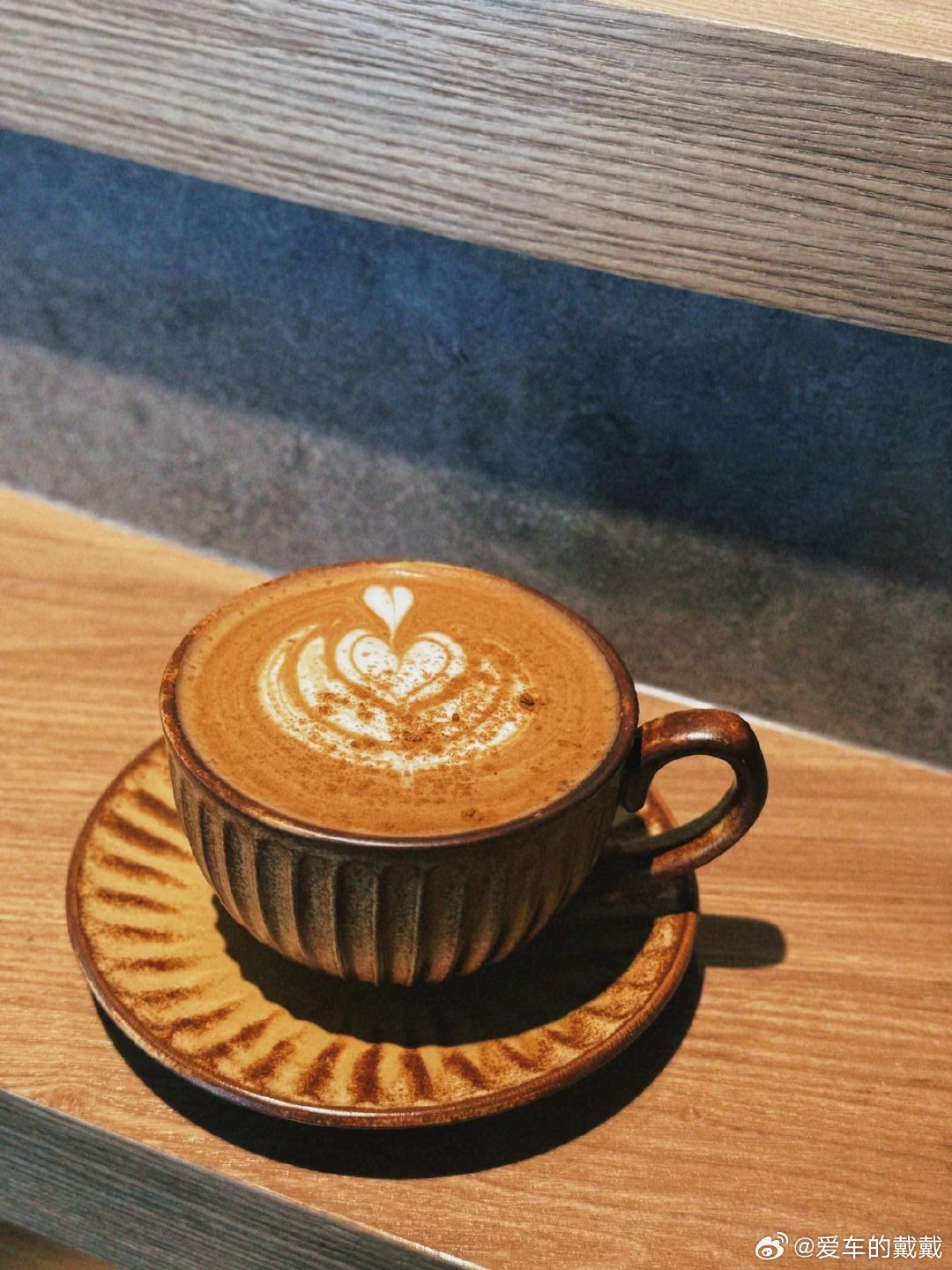 今天工作日第一天！下午茶咖啡来啦！抽一位幸运儿，老规矩转赞评！下午6:30开奖！