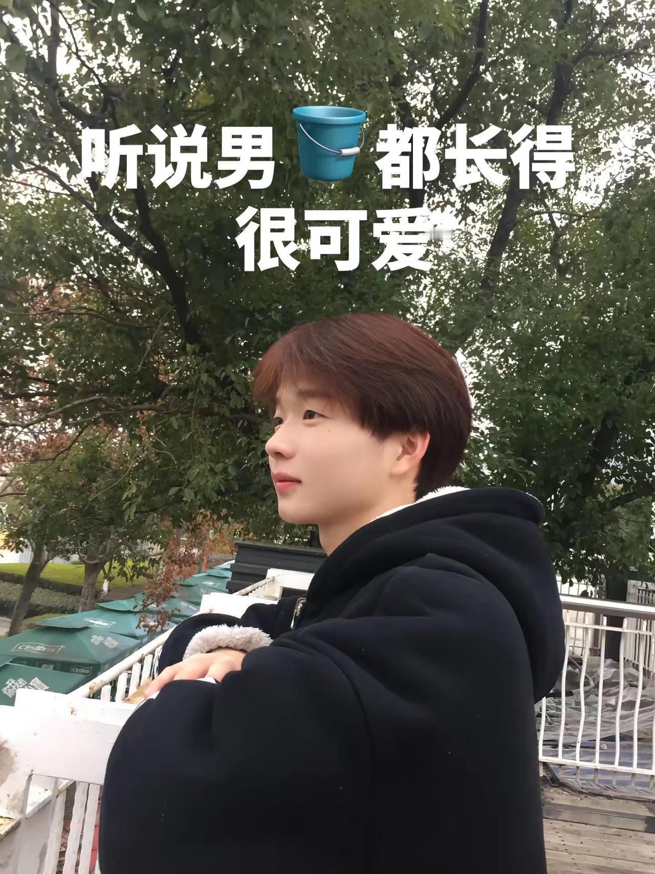 听说男同都长得很可爱？暗恋 男暗恋男