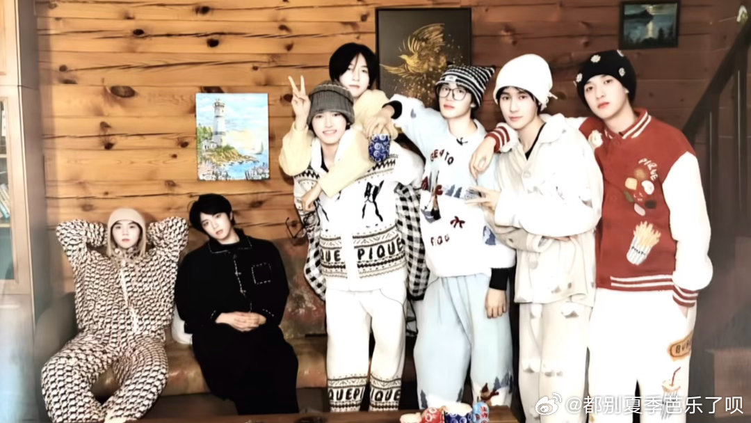 时代少年团东方风云榜亚洲人气组合🍿️🍿️歌声唱响优美旋律，舞台展现少年魅力✨