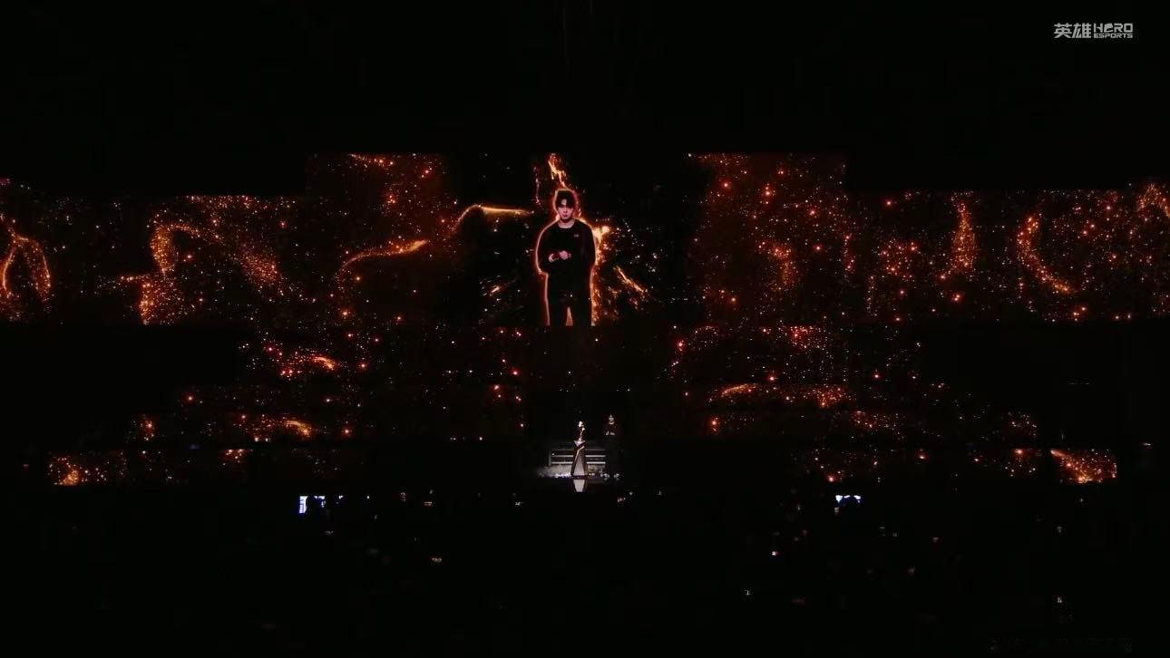 刺激杯开幕式梦幻开局AI视频打开刺激杯新玩法 刺激杯开幕式直接拉满科技感！选手数