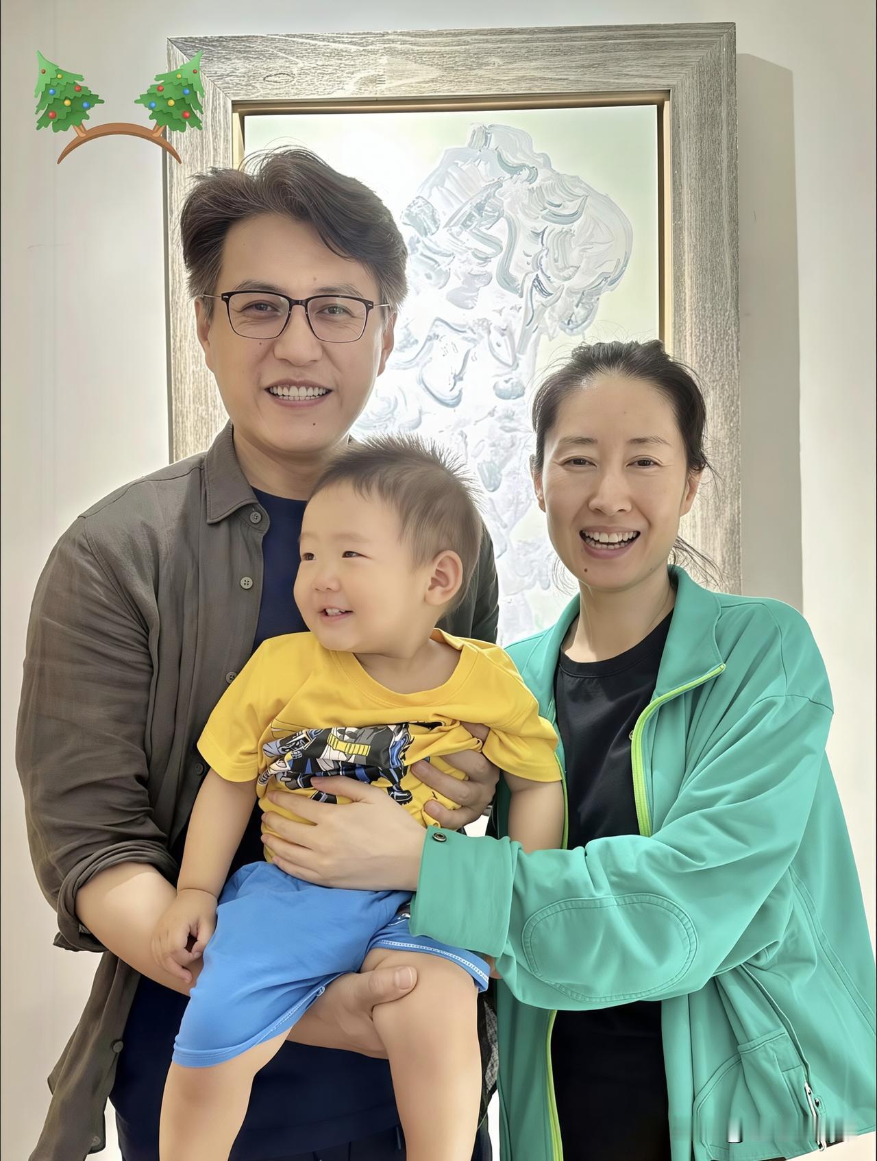 靳东与刘敏涛的彼此成全，现在真不多见了

重刷《伪装者》，依旧被温柔又刚毅的大姐