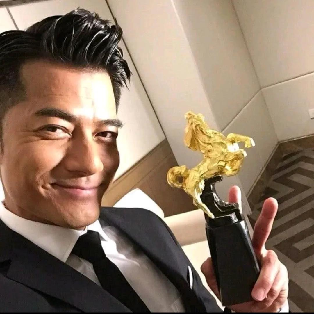 四大天王张学友 刘德华  郭富城  黎明
只有郭富城  黎明入驻了微博

郭富城