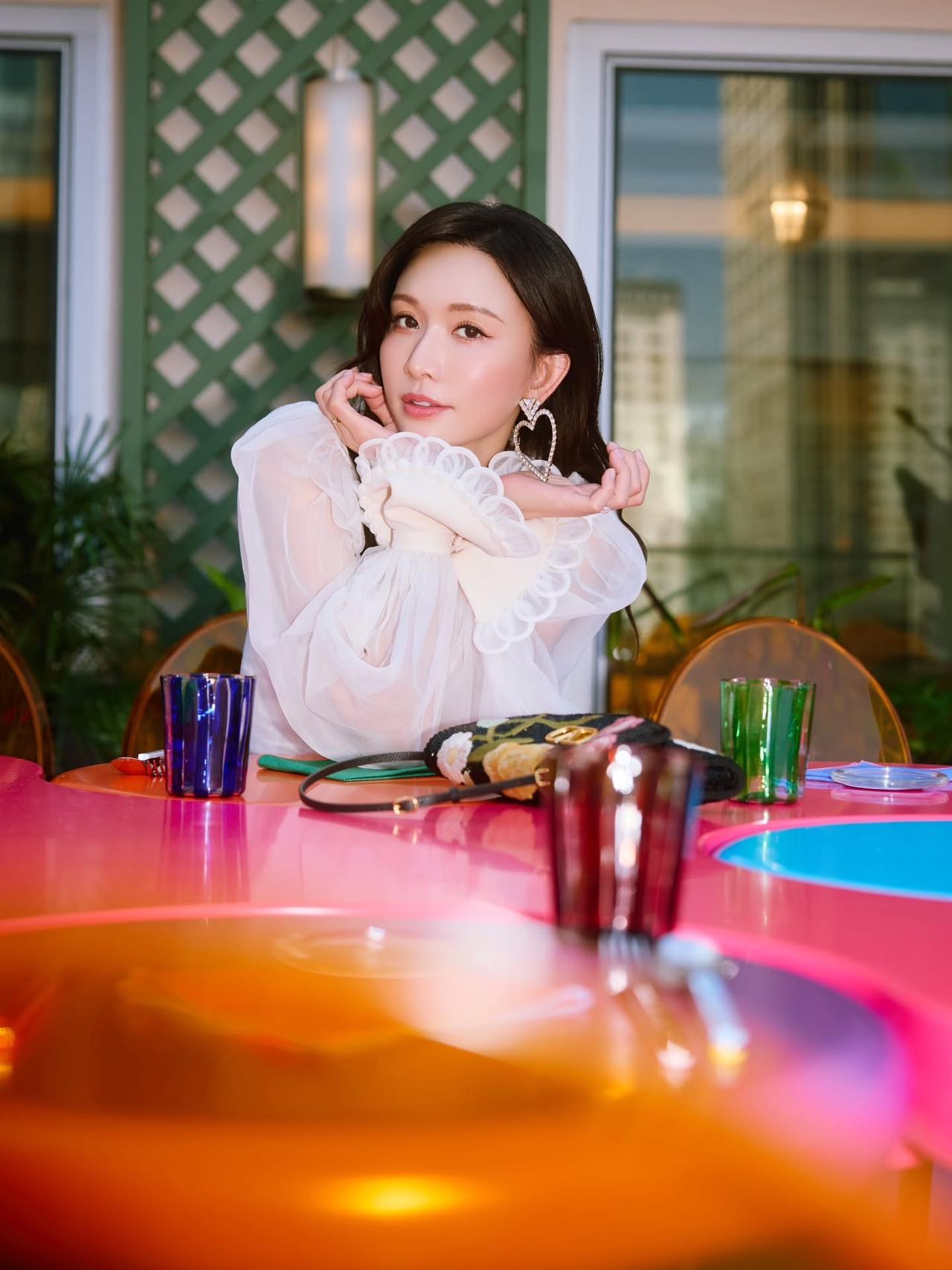 50多岁又何妨？
林志玲 就是女神不老[赞]