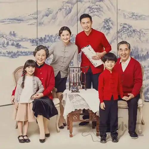家庭幸福的十个标准，

第一个是家人都健康，
第二个是家人都平安，
第三个是家里